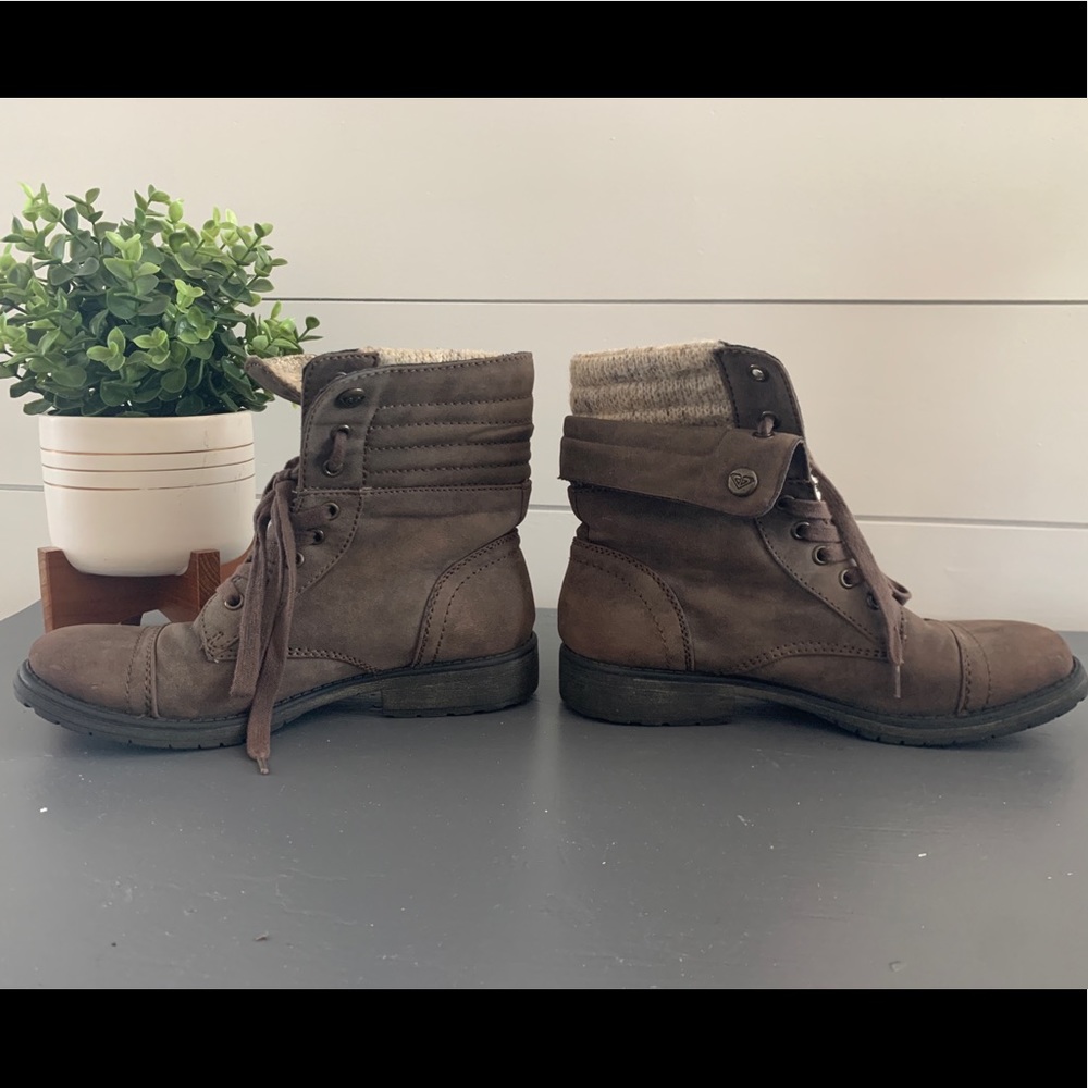Roxy Brown Boots